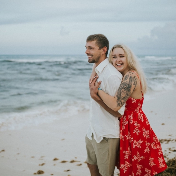 Meet your Posher, Bree - Picture 1 of 1